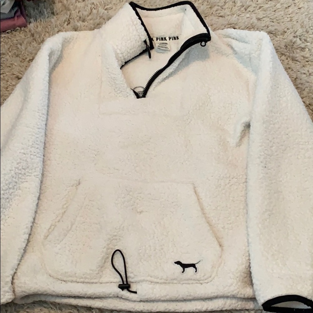 VS PINK Sherpa